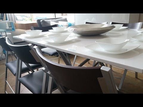Expand Table Dining Set in White gloss with 8 folding chairs