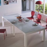 tiny-titan--massive-exxtending-table-in-white-gloss-console-to-dining-table