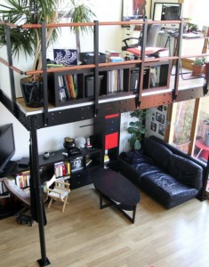Maximize Chicago living space with a loft bed