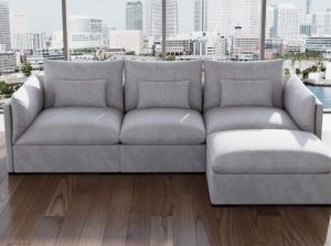 The modern modular couch is the ideal choice for a creative office lounge
